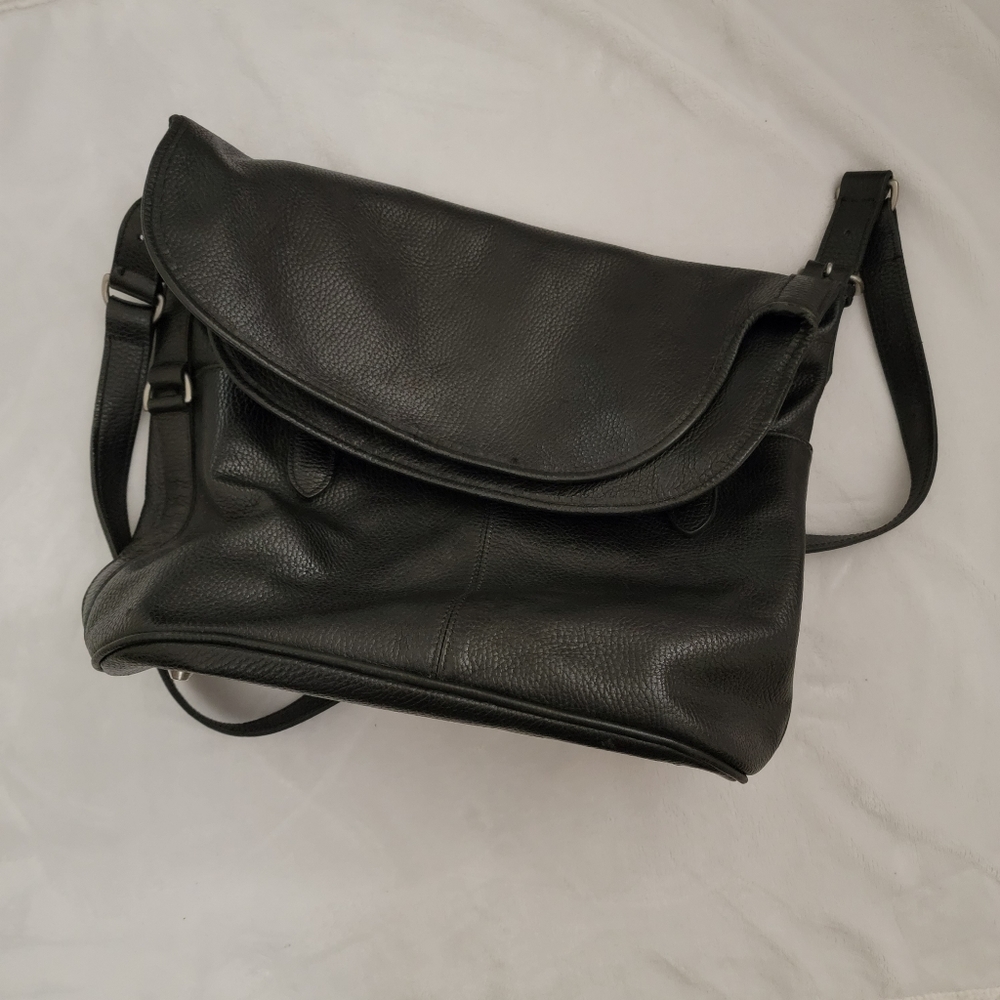 Levenger Black Leather Satchel Bag / Purse